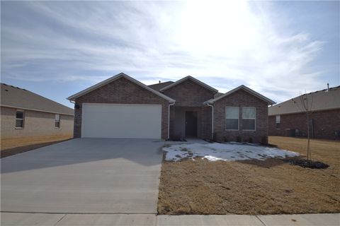 Photo of 3071 Laredo Lane, Centerton, AR 72736 (MLS # 1334429)