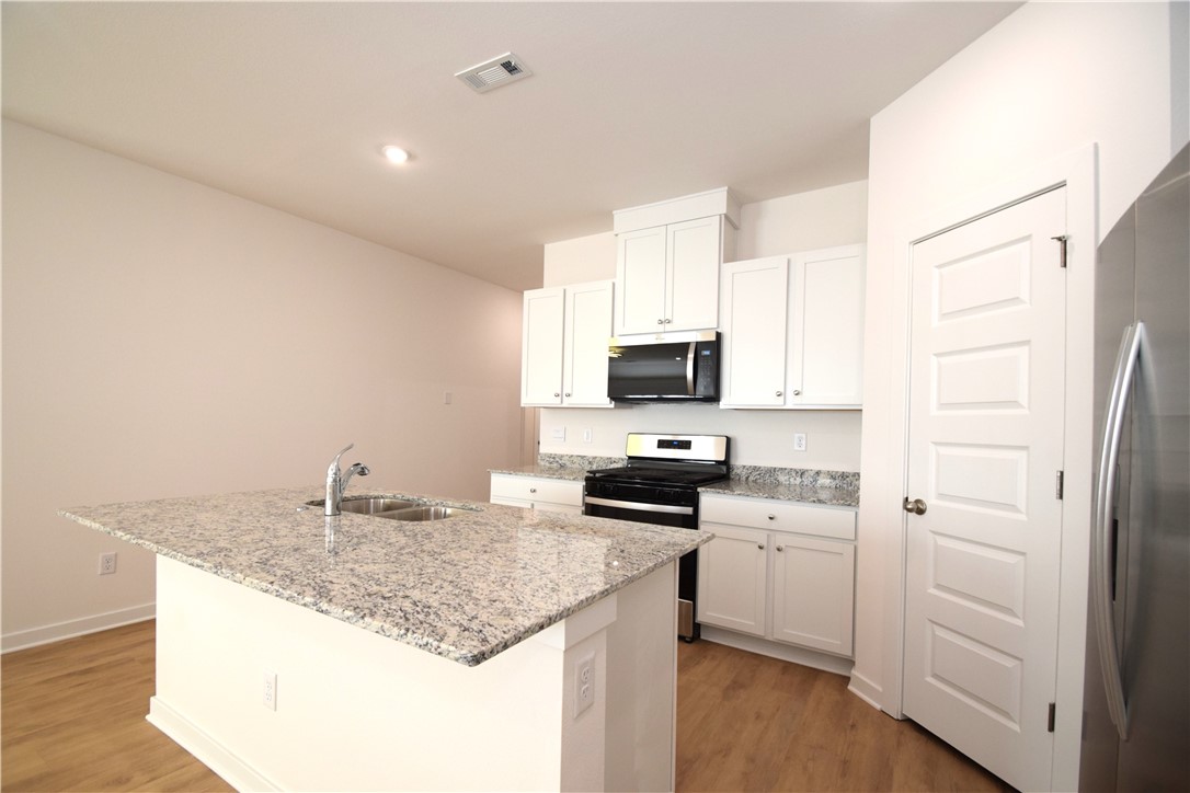 West Wind, Phase 1 - Residential Lease