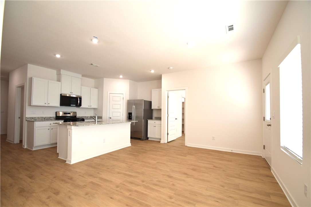 West Wind, Phase 1 - Residential Lease