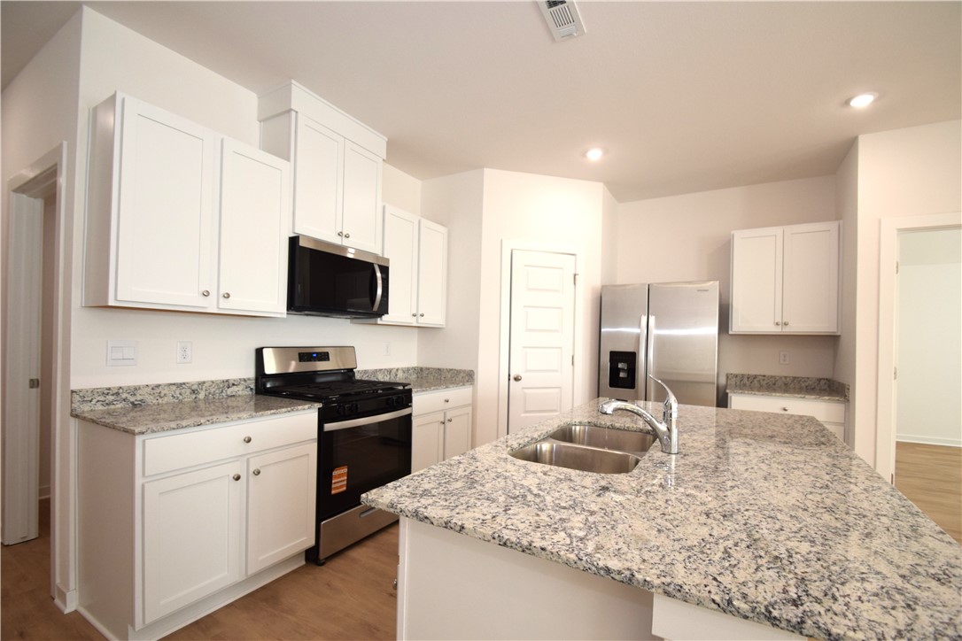 West Wind, Phase 1 - Residential Lease