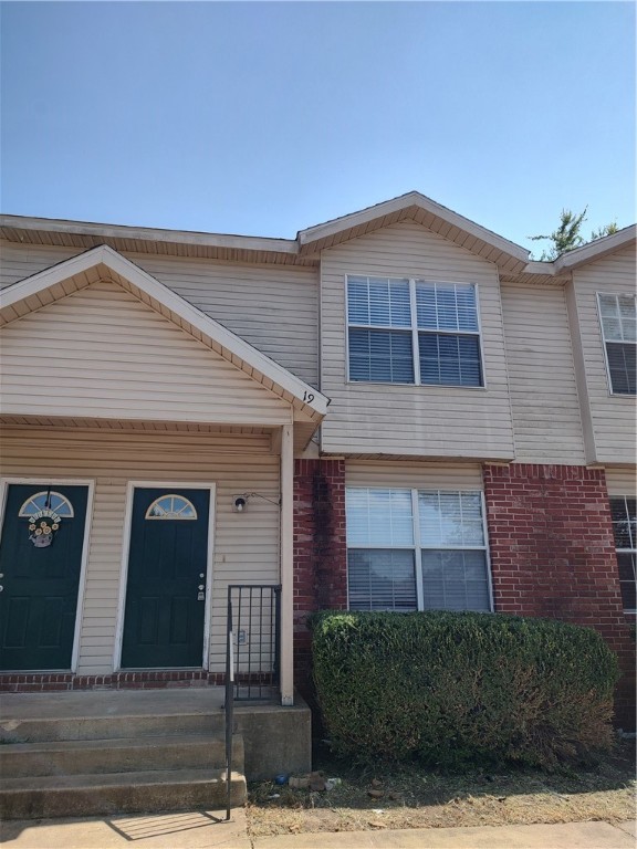 Nicely remodeled unit with new tile downstairs and vinyl plank upstairs. Freshly painted. Great quiet location.