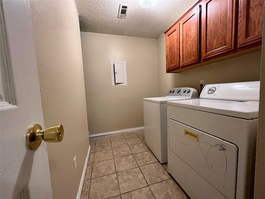 Oak Hill III - Residential Lease