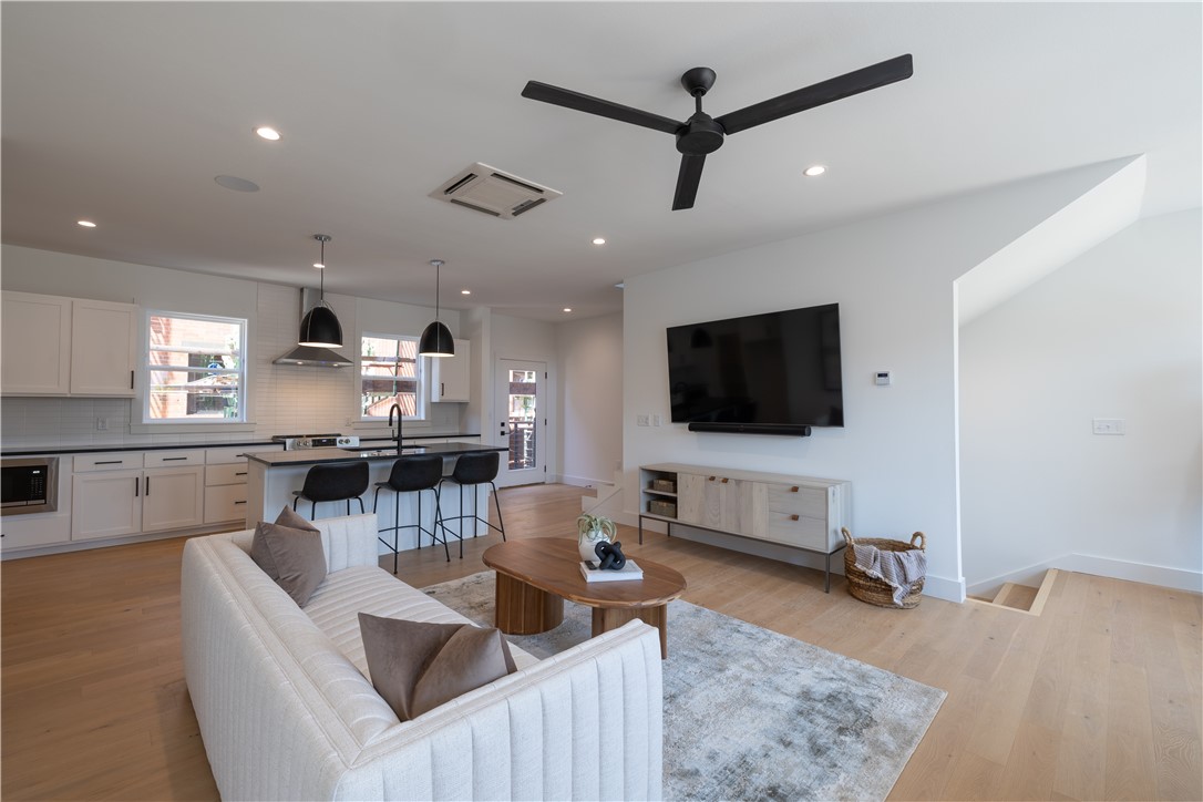 DUNN & DAVIS ADD-BENTONVILLE - Residential