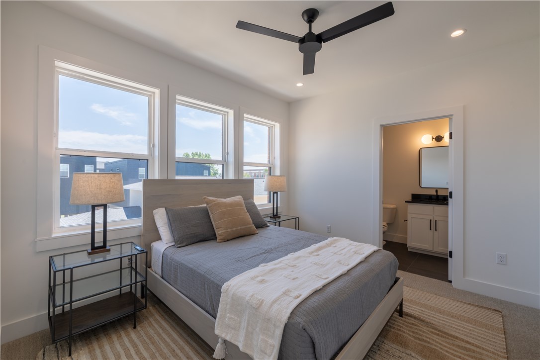 DUNN & DAVIS ADD-BENTONVILLE - Residential