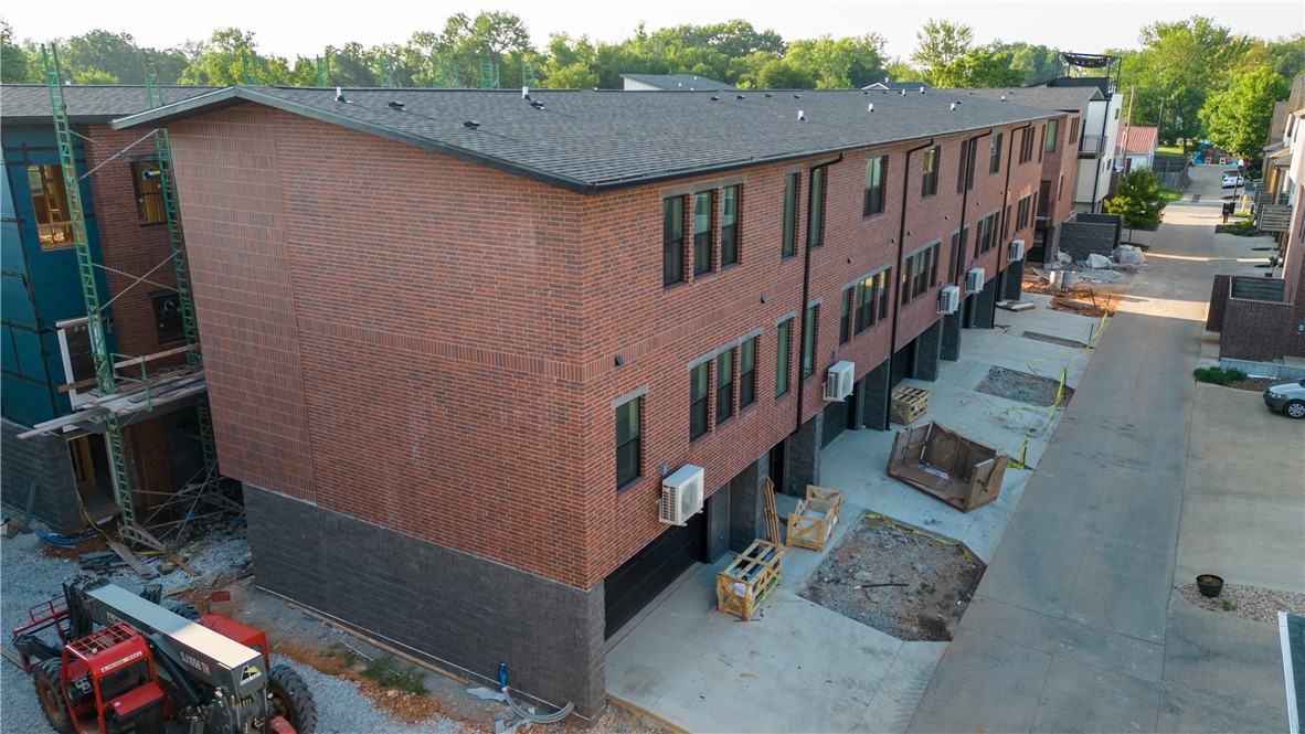 DUNN & DAVIS ADD-BENTONVILLE - Residential