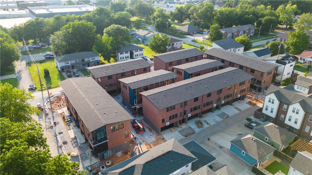 DUNN & DAVIS ADD-BENTONVILLE - Residential