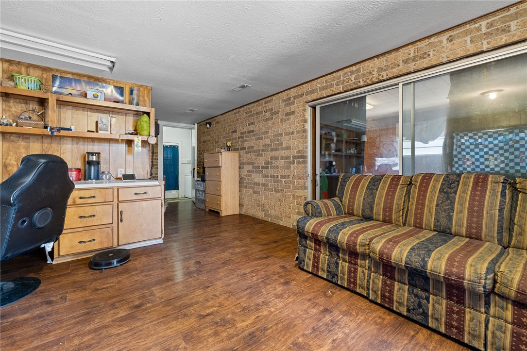 Lillie Shaddox III - Residential