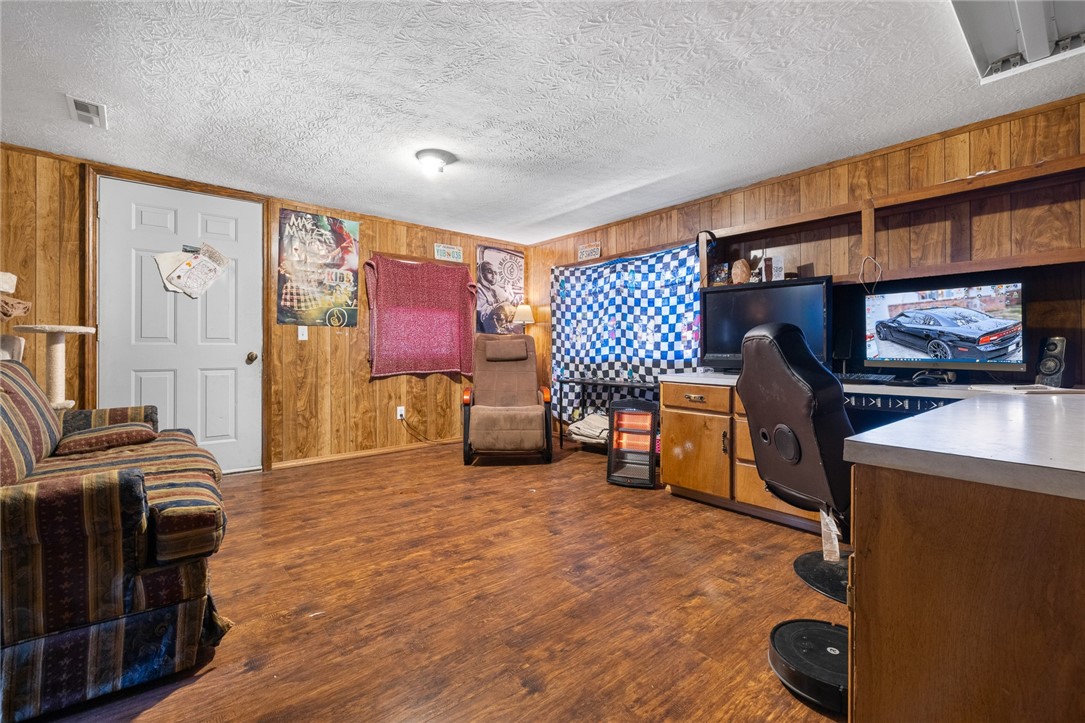 Lillie Shaddox III - Residential