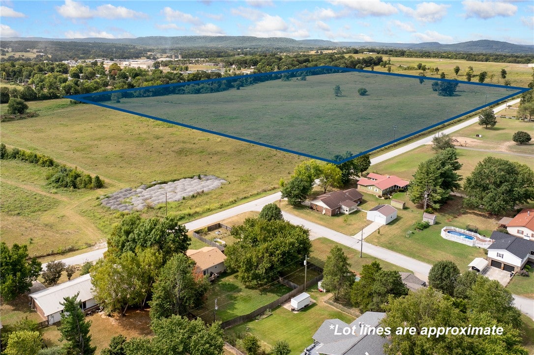 806 Gipson Road