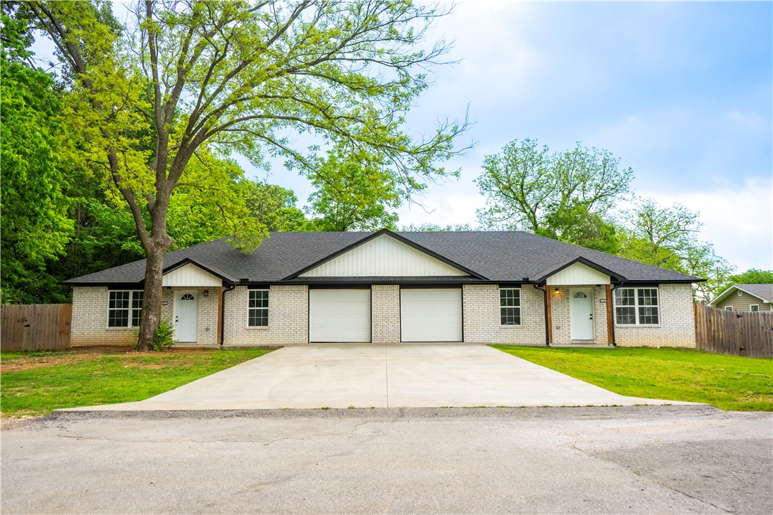 Couchs Add Siloam Spgs - Residential