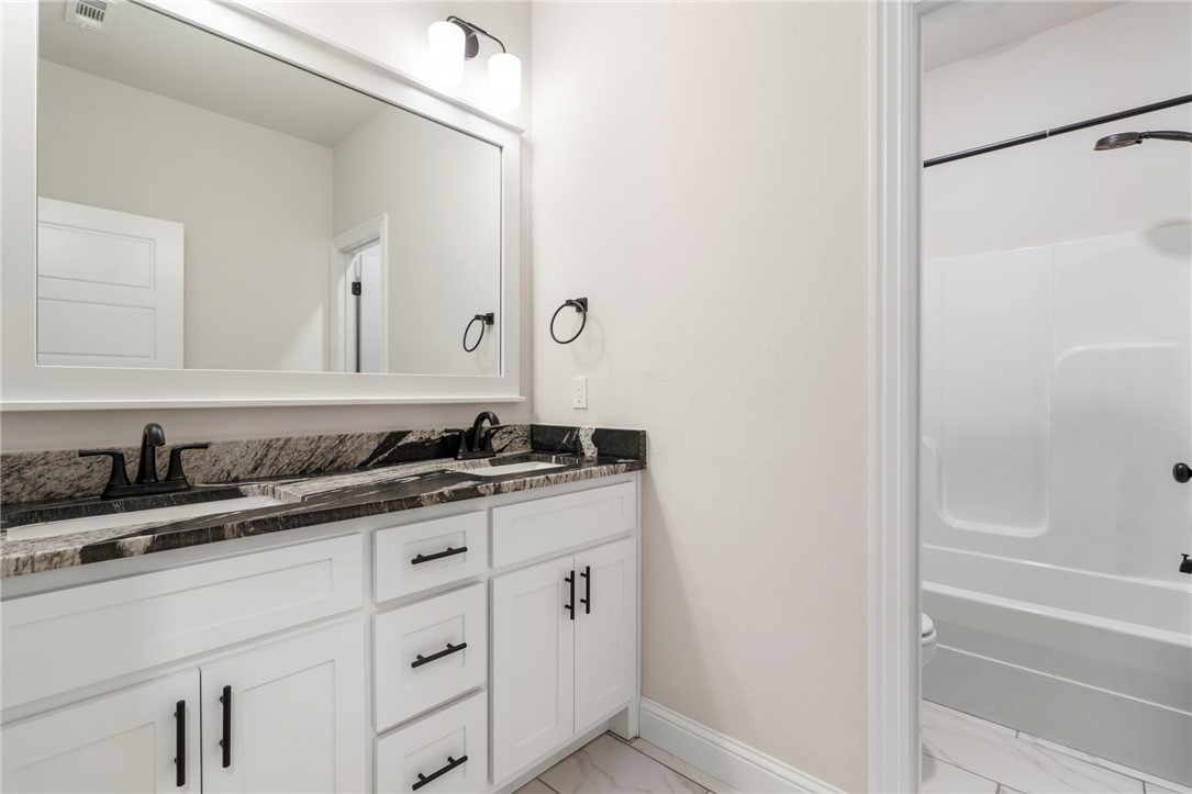 BEQUETTE FARMS PH 2-CENTERTON - Residential