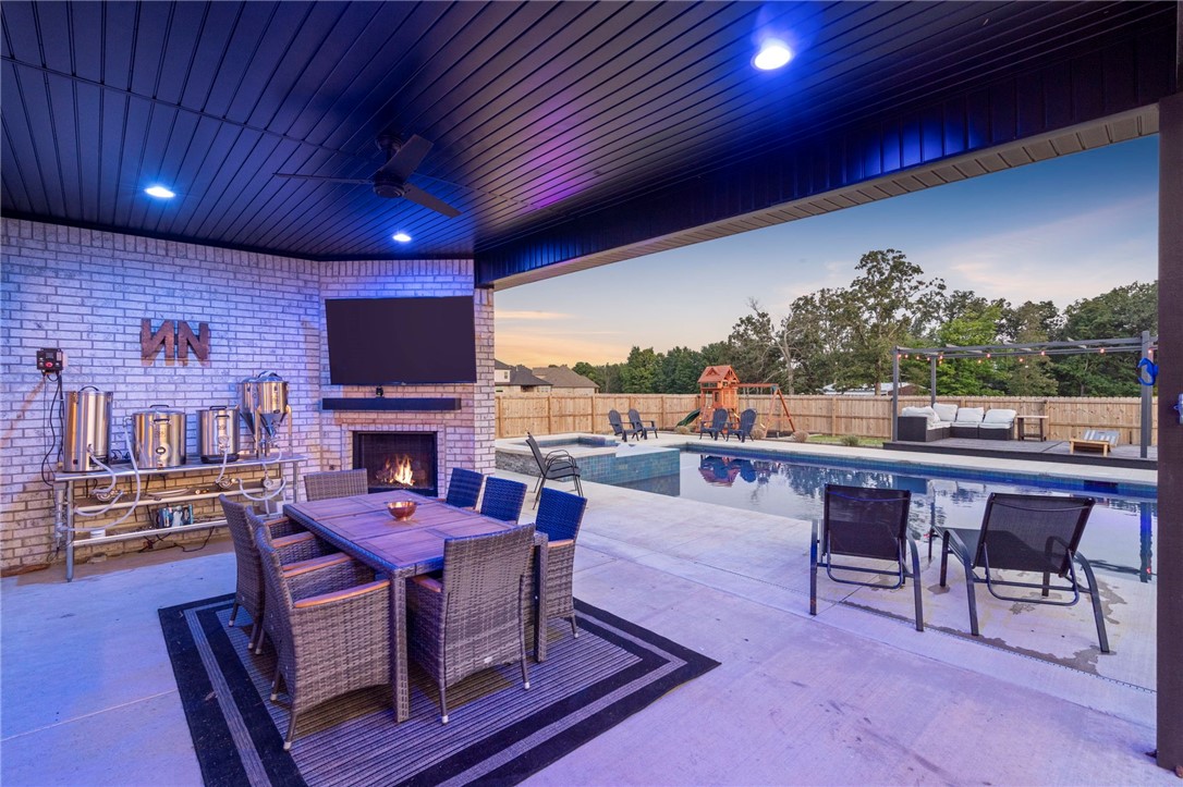 BEQUETTE FARMS PH 2-CENTERTON - Residential