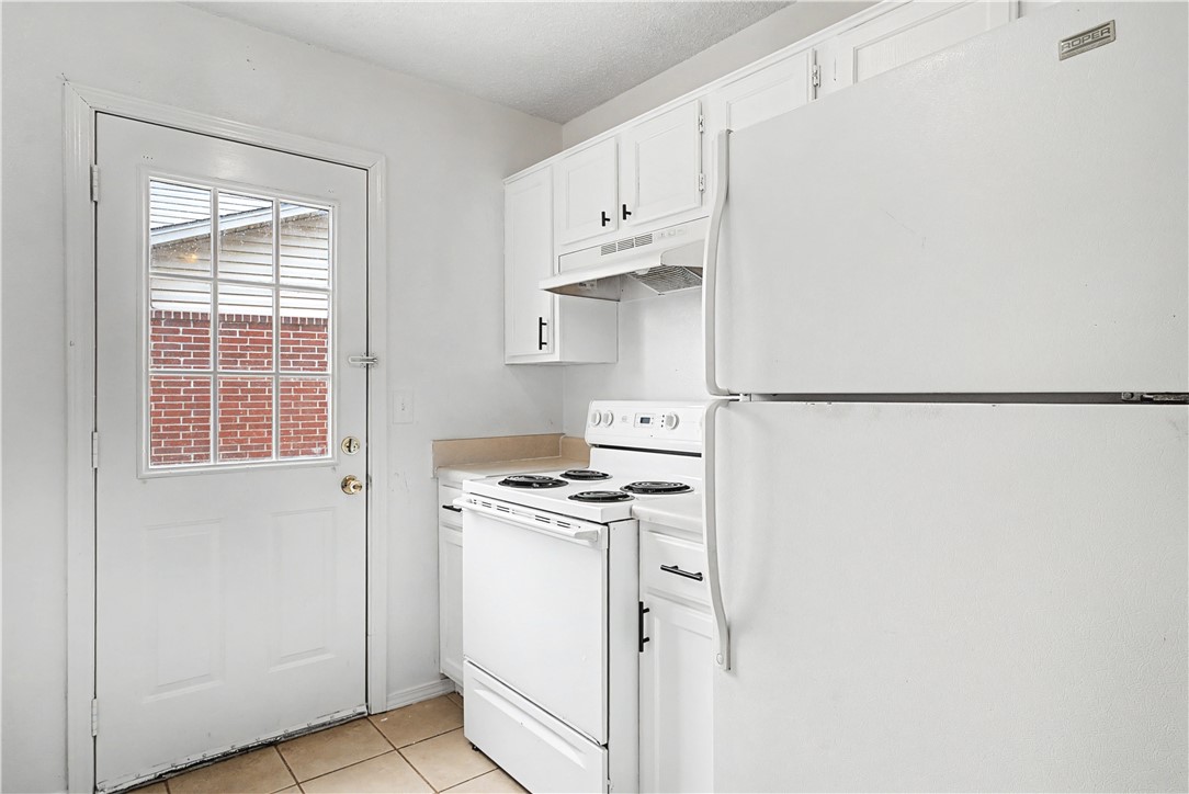 Carriage Square Sub Bentonville - Residential Income