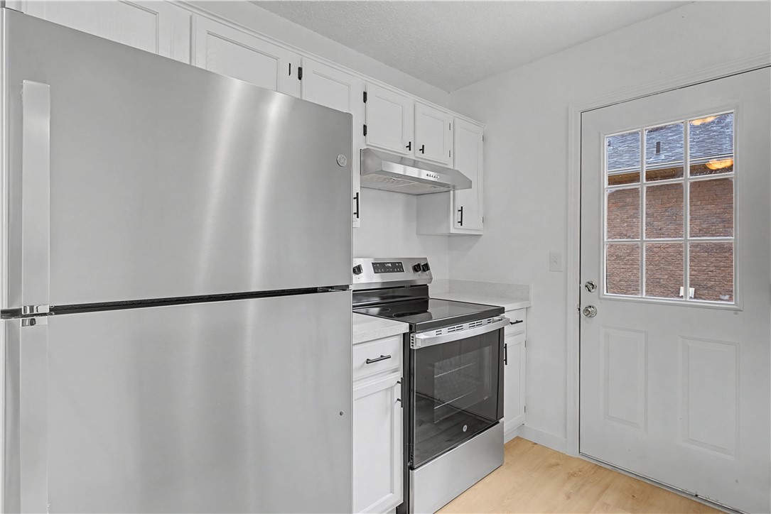 Carriage Square Sub Bentonville - Residential Income