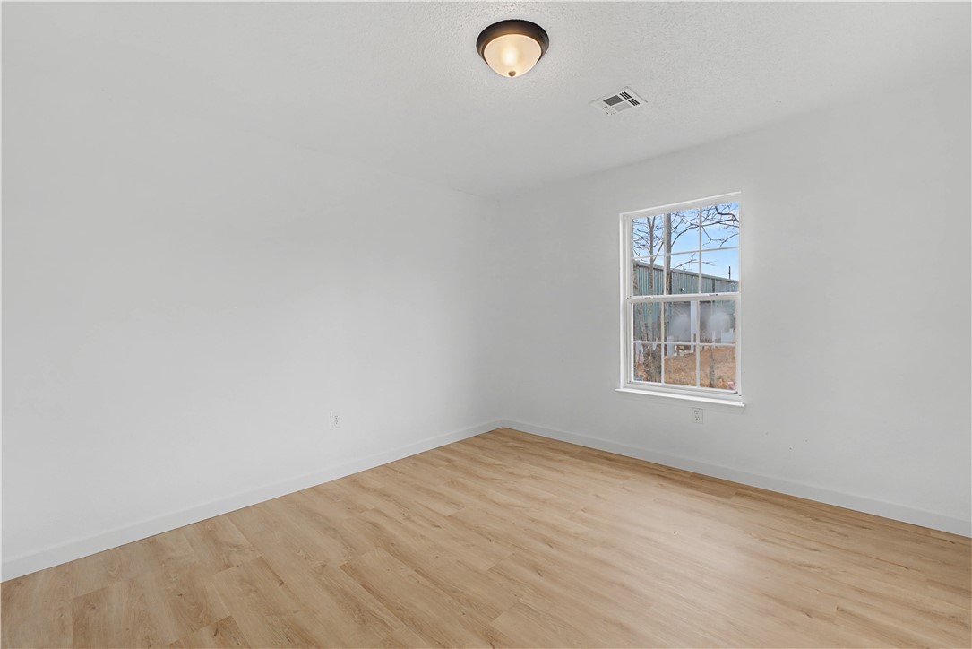 Carriage Square Sub Bentonville - Residential Income