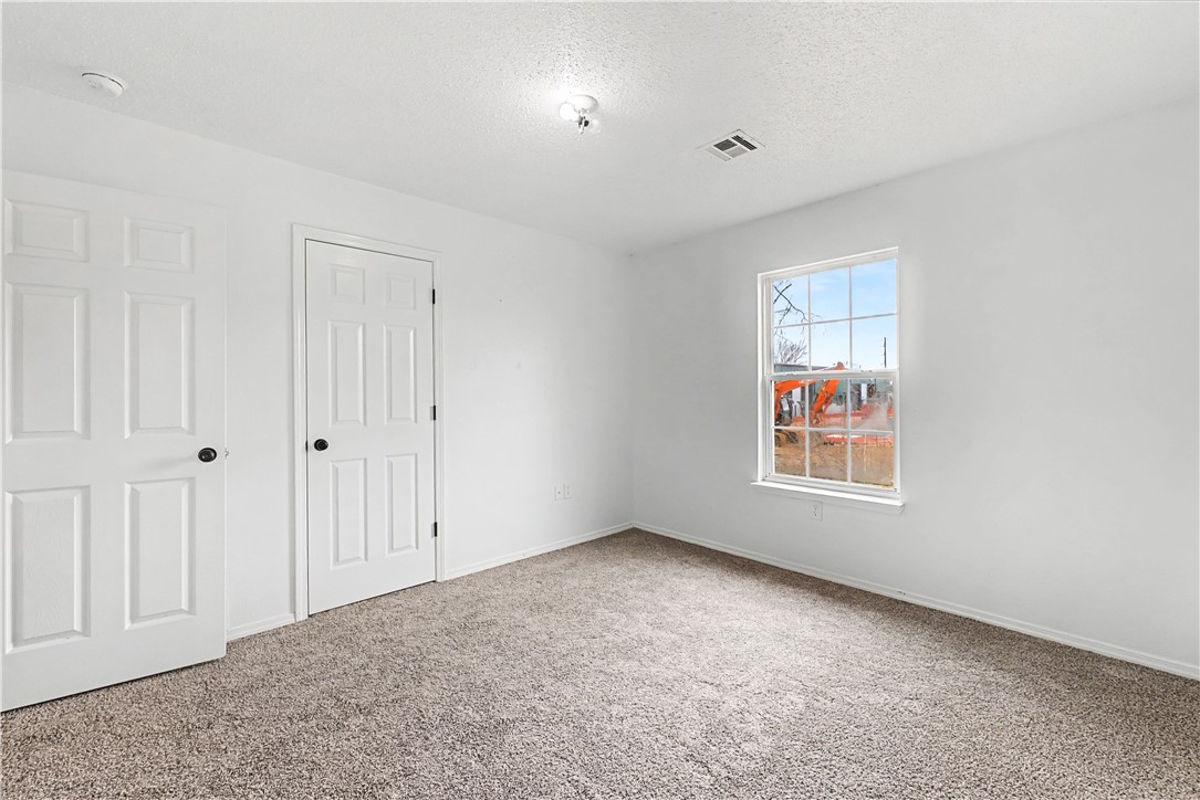 Carriage Square Sub Bentonville - Residential Income