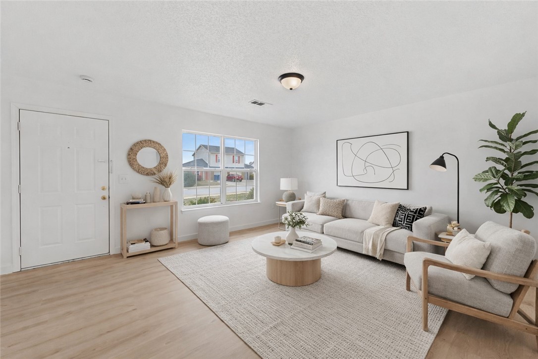 Carriage Square Sub Bentonville - Residential Income