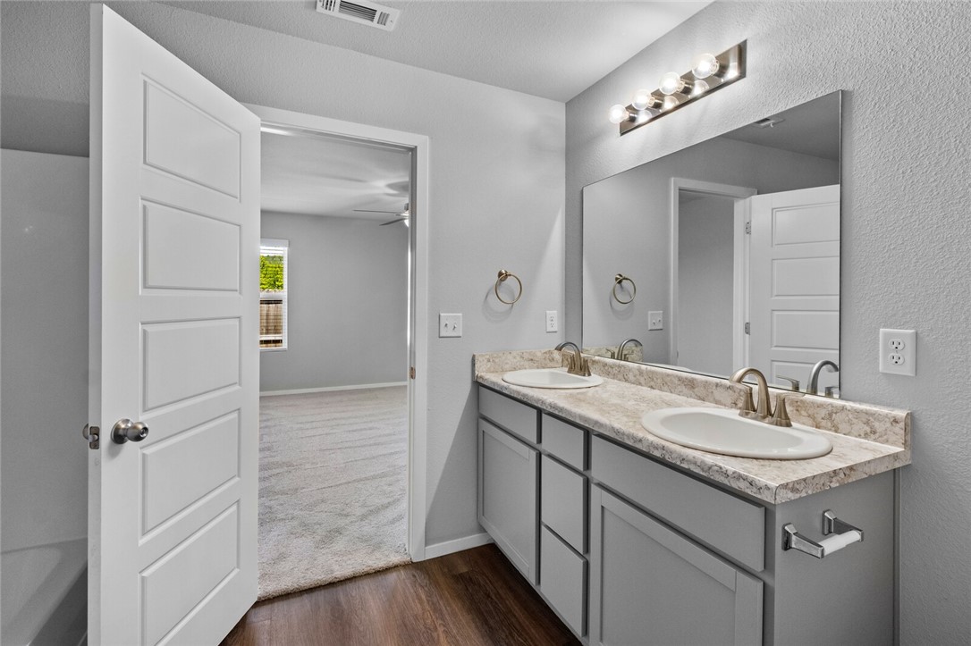 Creekside Meadows - Residential Lease