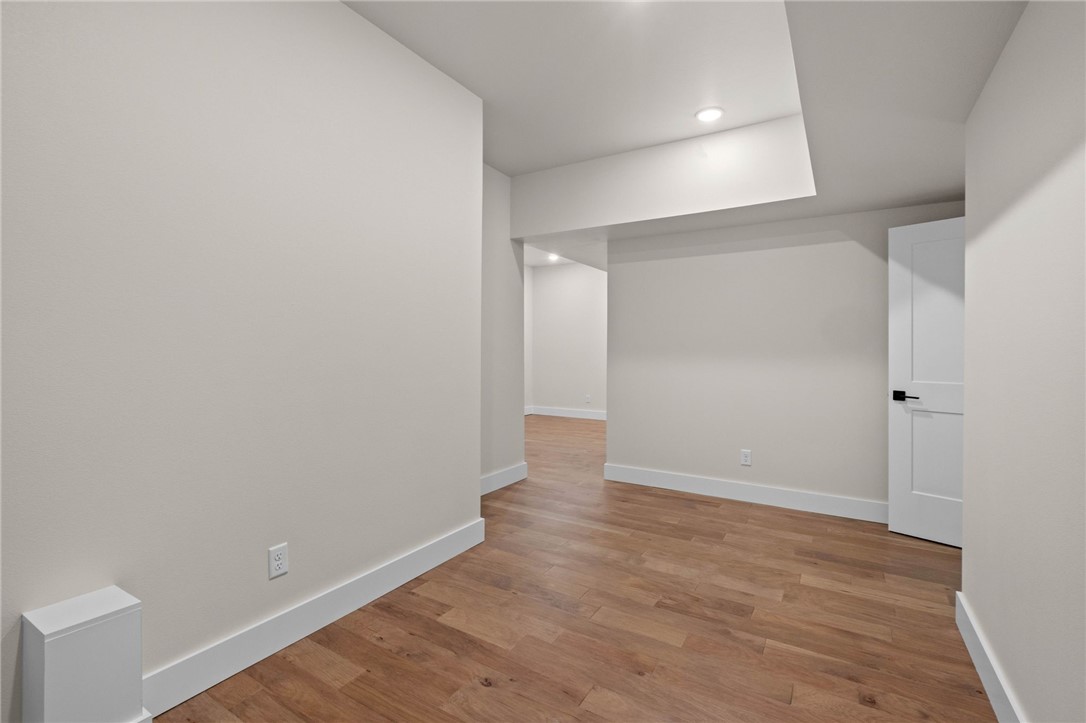 Tiverton - Residential