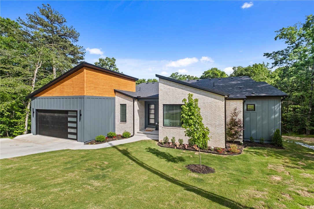 Tiverton - Residential