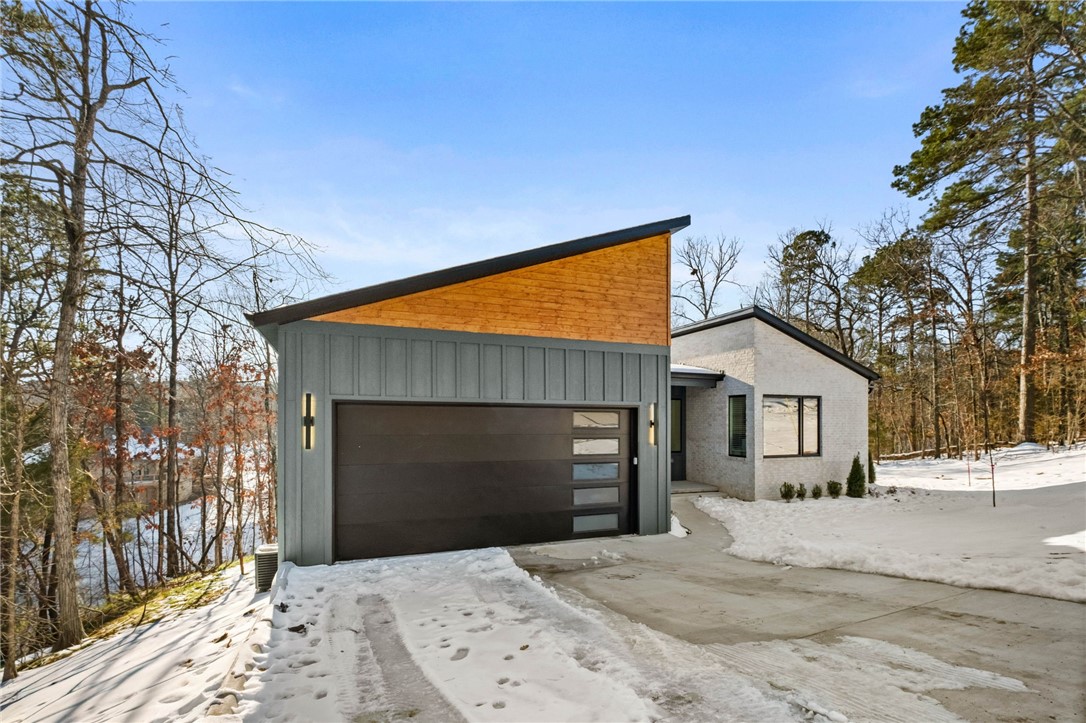 Tiverton - Residential