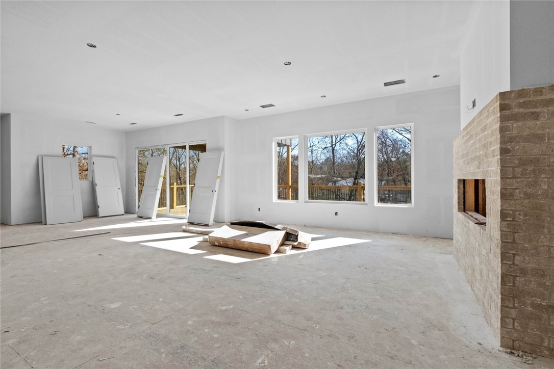 Tiverton - Residential