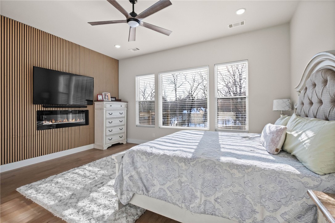 Tiverton - Residential