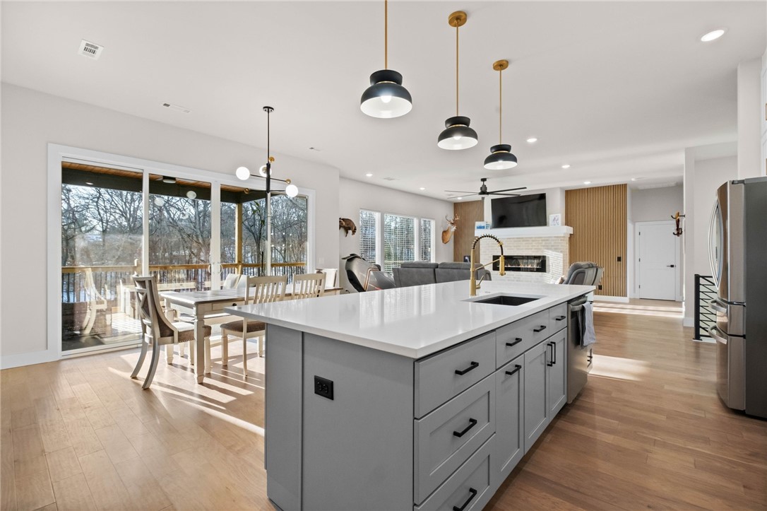 Tiverton - Residential