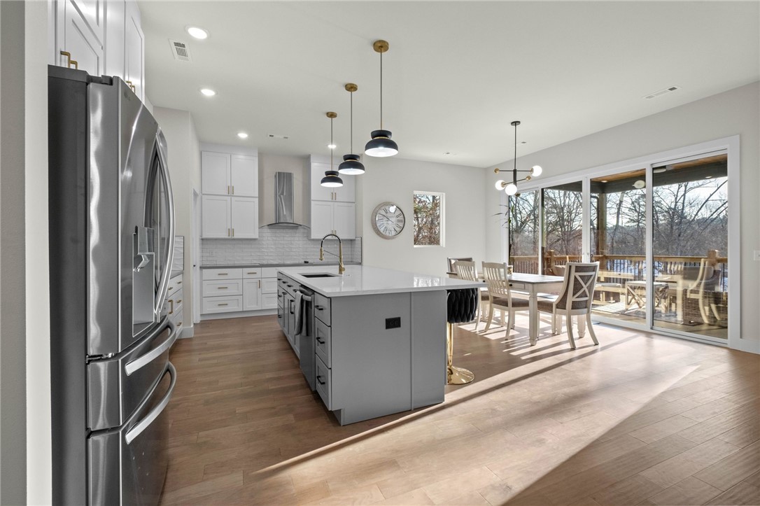 Tiverton - Residential