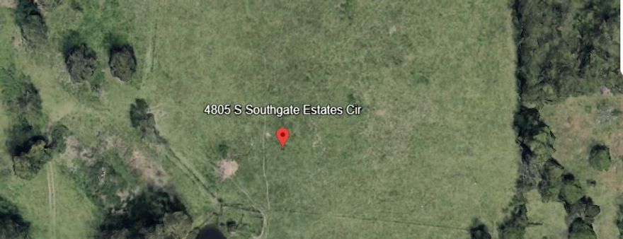 Perfect 1 acre lot to build your dream home in the luxurious Estates at Southgate secluded subdivision.