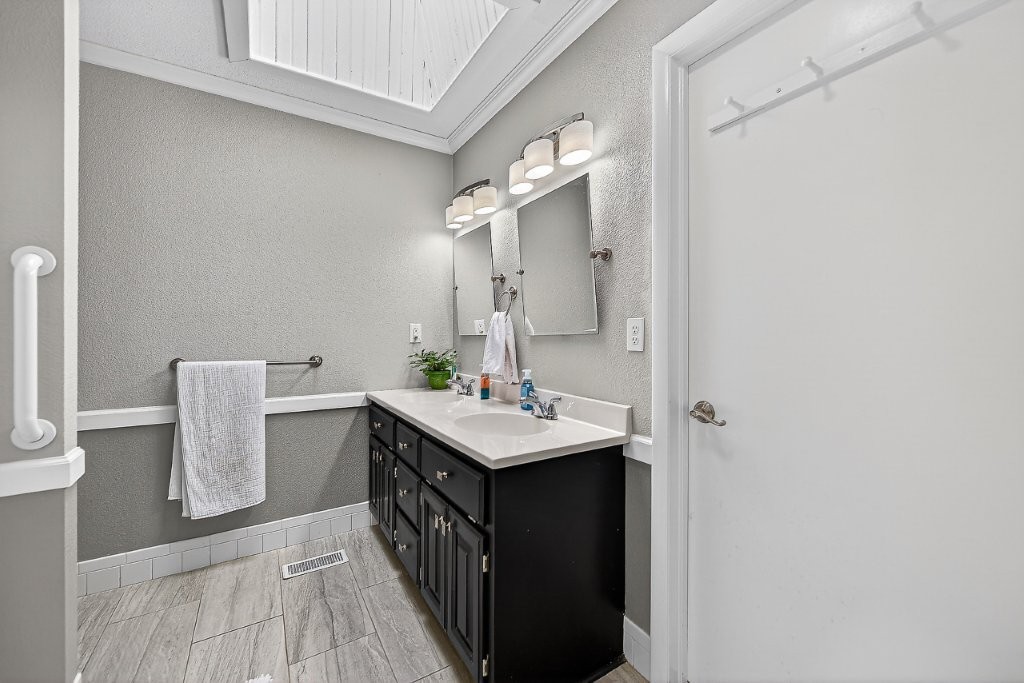 Rosewood Add Rogers - Residential