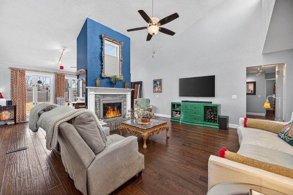 Rosewood Add Rogers - Residential