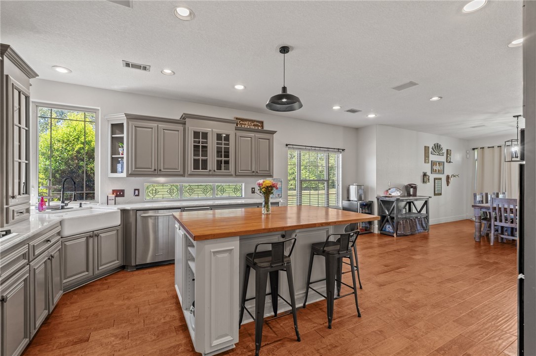 Eagle Crest 1 - Residential