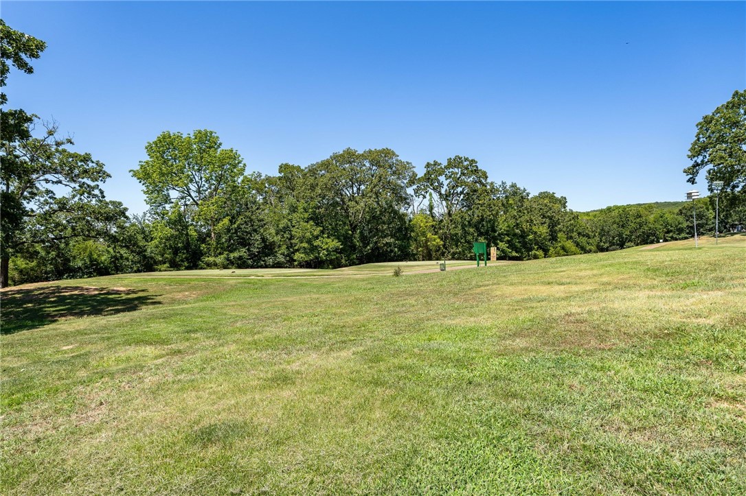 Eagle Crest 1 - Residential