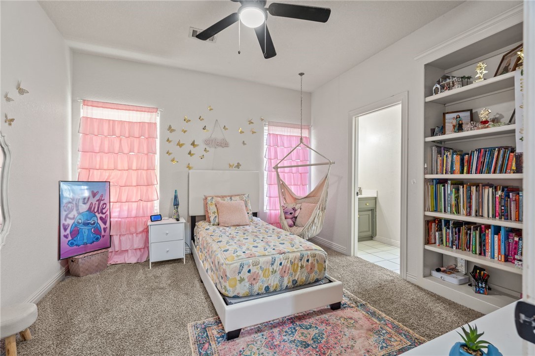 Eagle Crest 1 - Residential