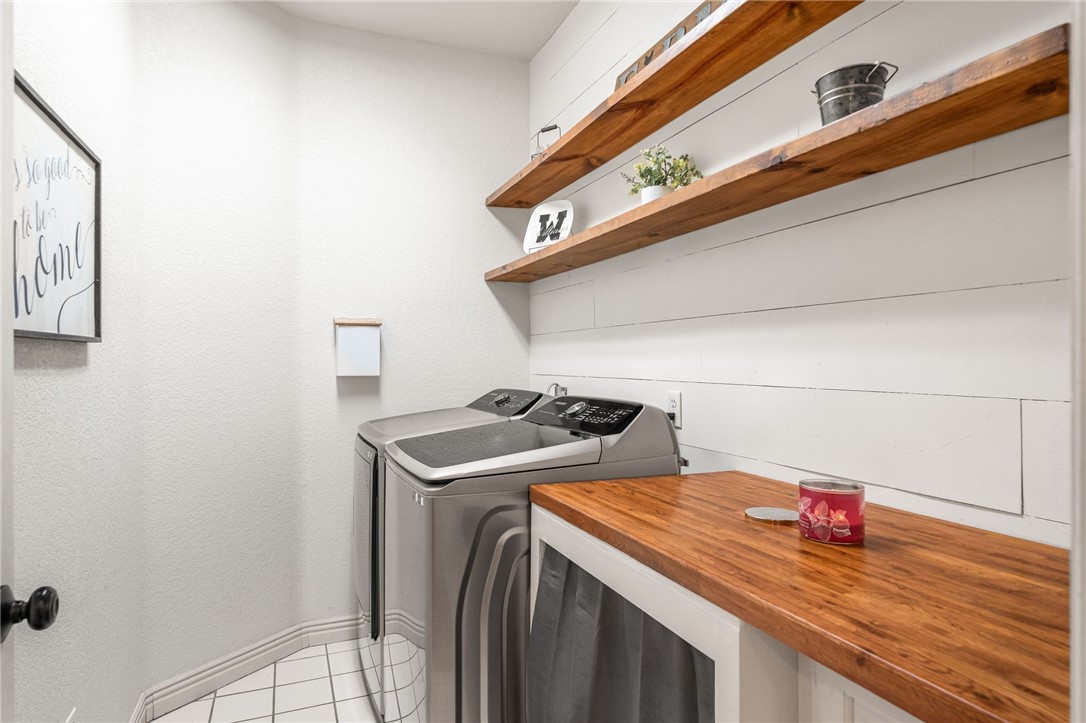Eagle Crest 1 - Residential