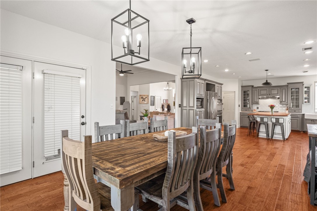 Eagle Crest 1 - Residential