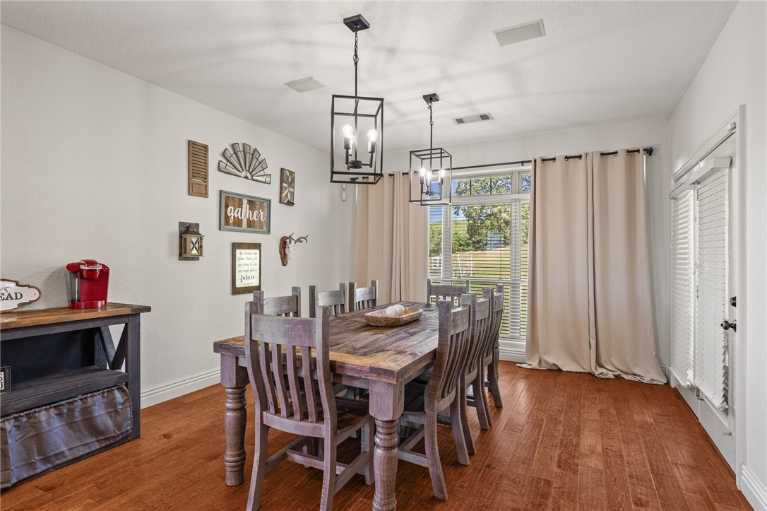 Eagle Crest 1 - Residential