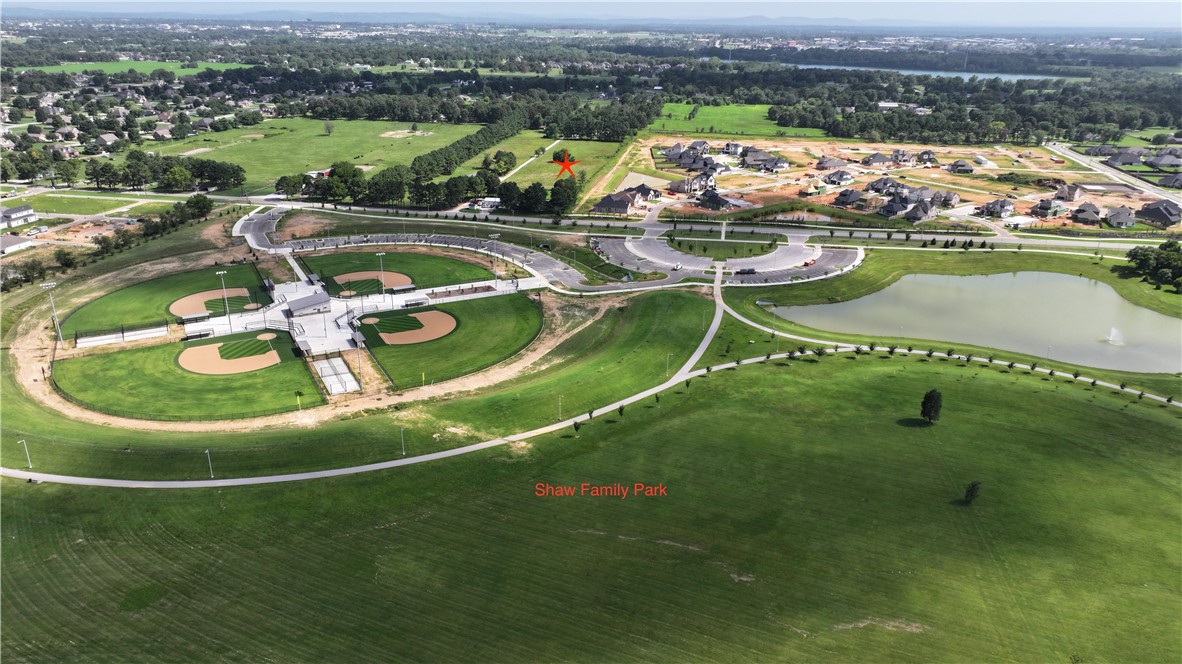 Elm Spgs Outlots - Land