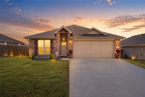 Photo of 6011 NW Grant Street, Bentonville, AR 72713 (MLS # 1359584)