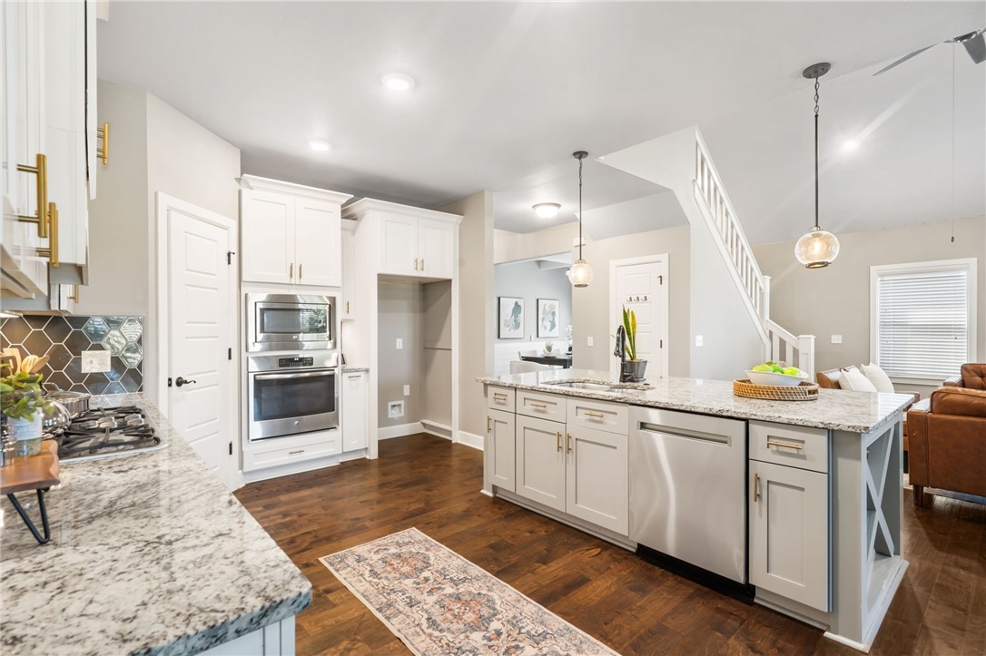 Rolling Acres Ph Ii Sub Bentonville - Residential