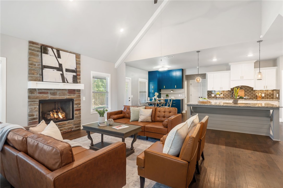 Rolling Acres Ph Ii Sub Bentonville - Residential