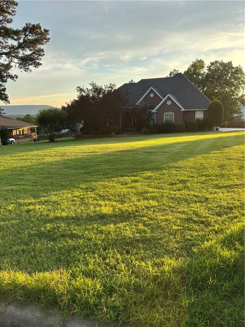Photo of 330 Treaty Line, Russellville, AR 72802 (MLS # 1354892)