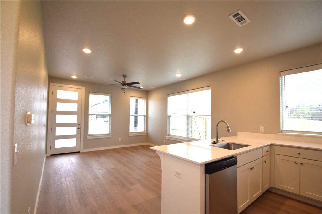 POIGAI ESTATES - Residential Lease