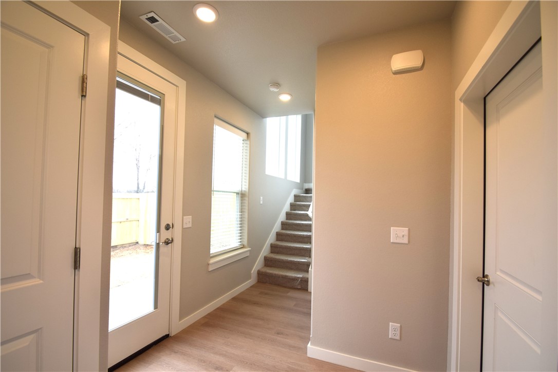 POIGAI ESTATES - Residential Lease