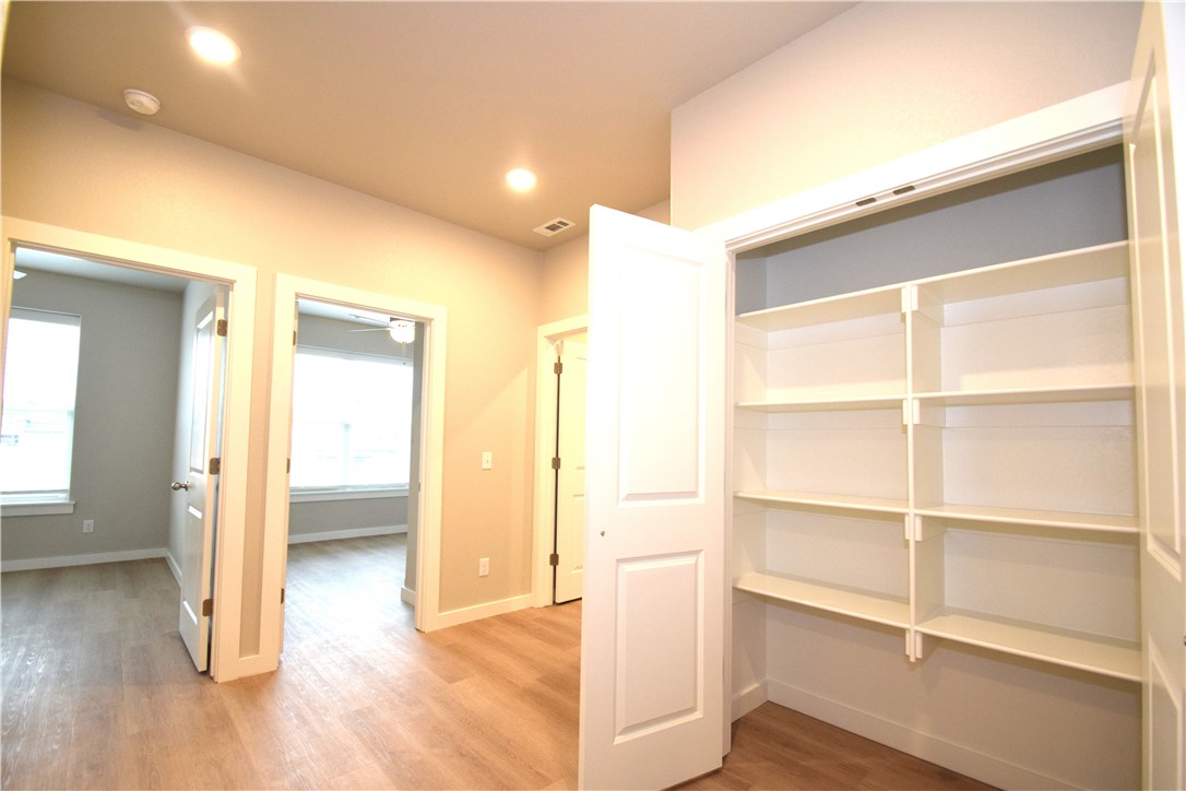 POIGAI ESTATES - Residential Lease