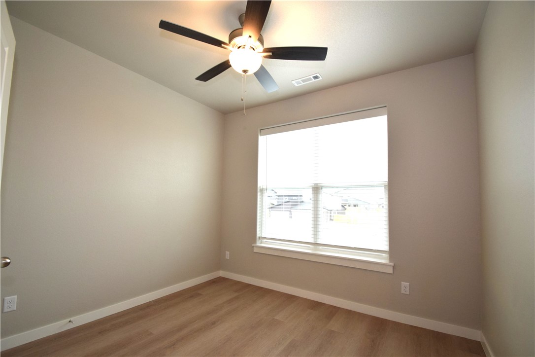 POIGAI ESTATES - Residential Lease