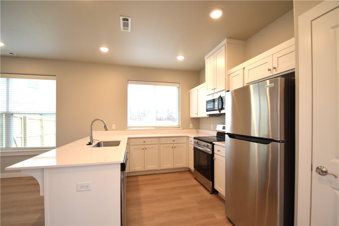 POIGAI ESTATES - Residential Lease