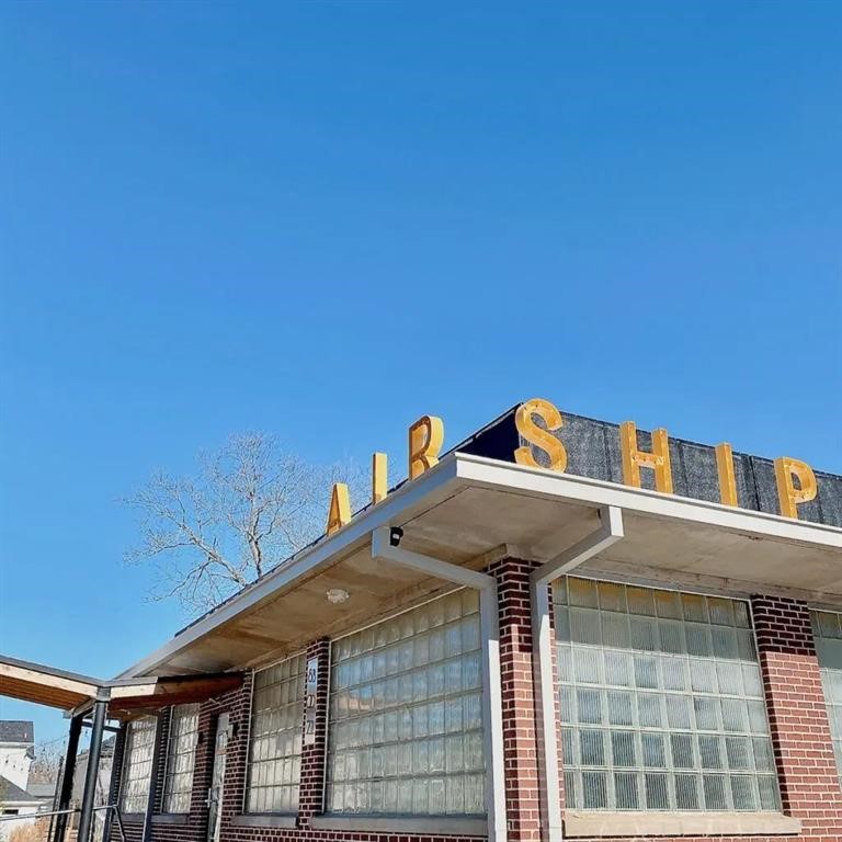 9TH & A HORIZONTAL PROPERTY REGIME-BENTO - Residential