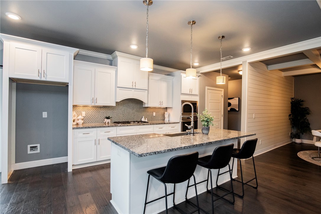 Rolling Acres Ph II Sub Bentonville - Residential